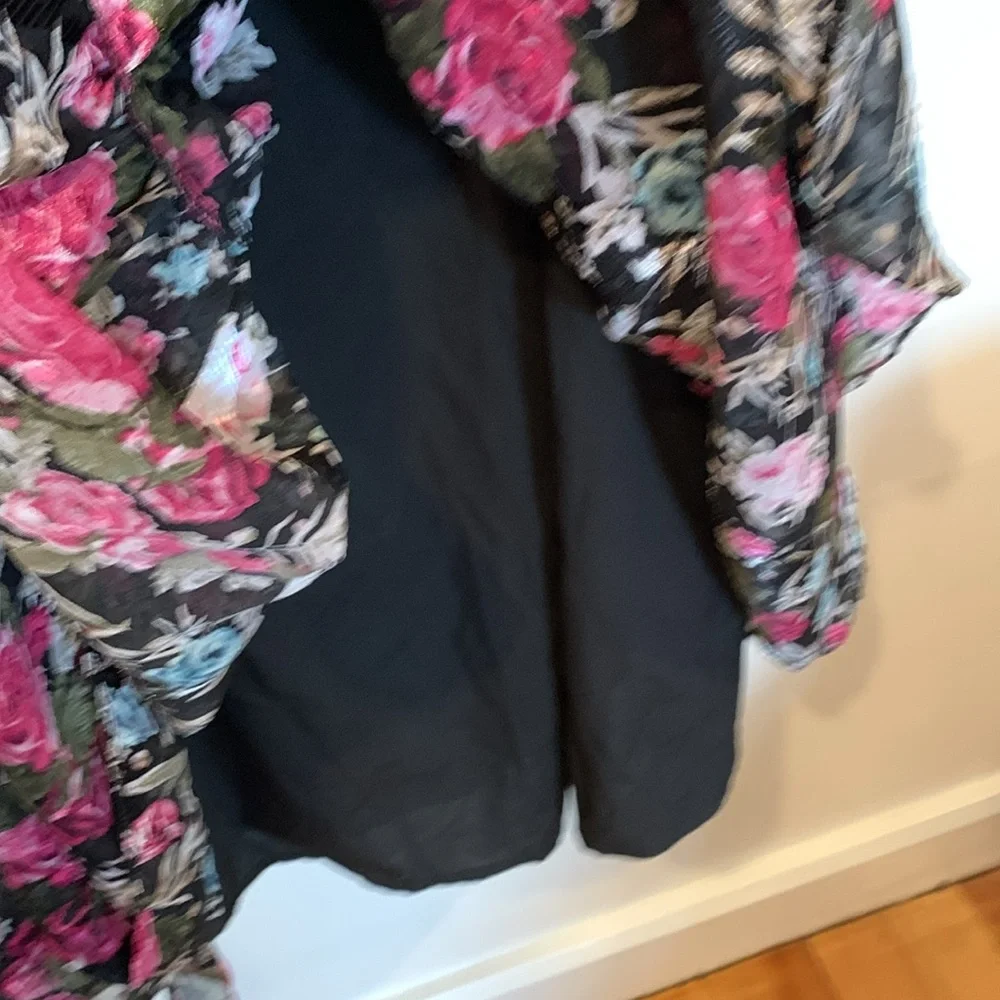 ACOA Black Floral Dress with Ruffles and Layers - Size XL - Picture 12 of 15